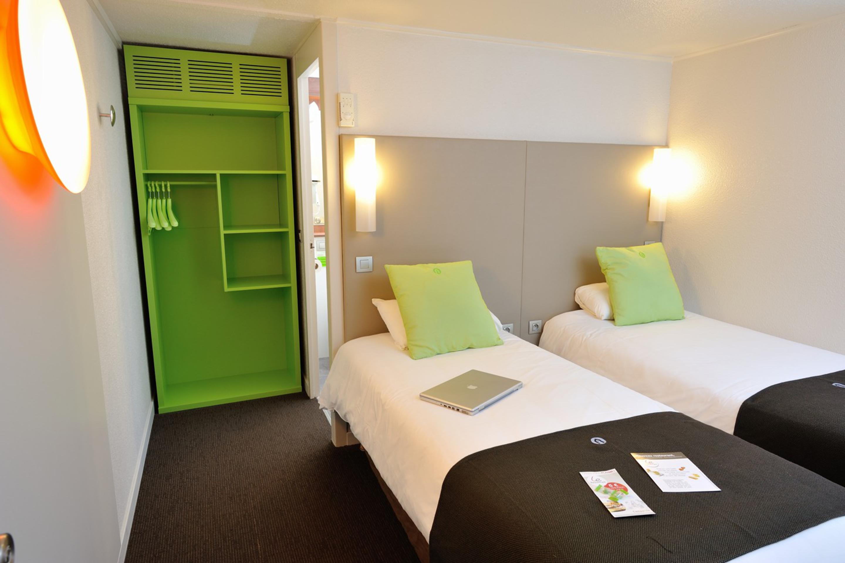 Campanile Annecy - Cran Gevrier Hotel Exterior foto
