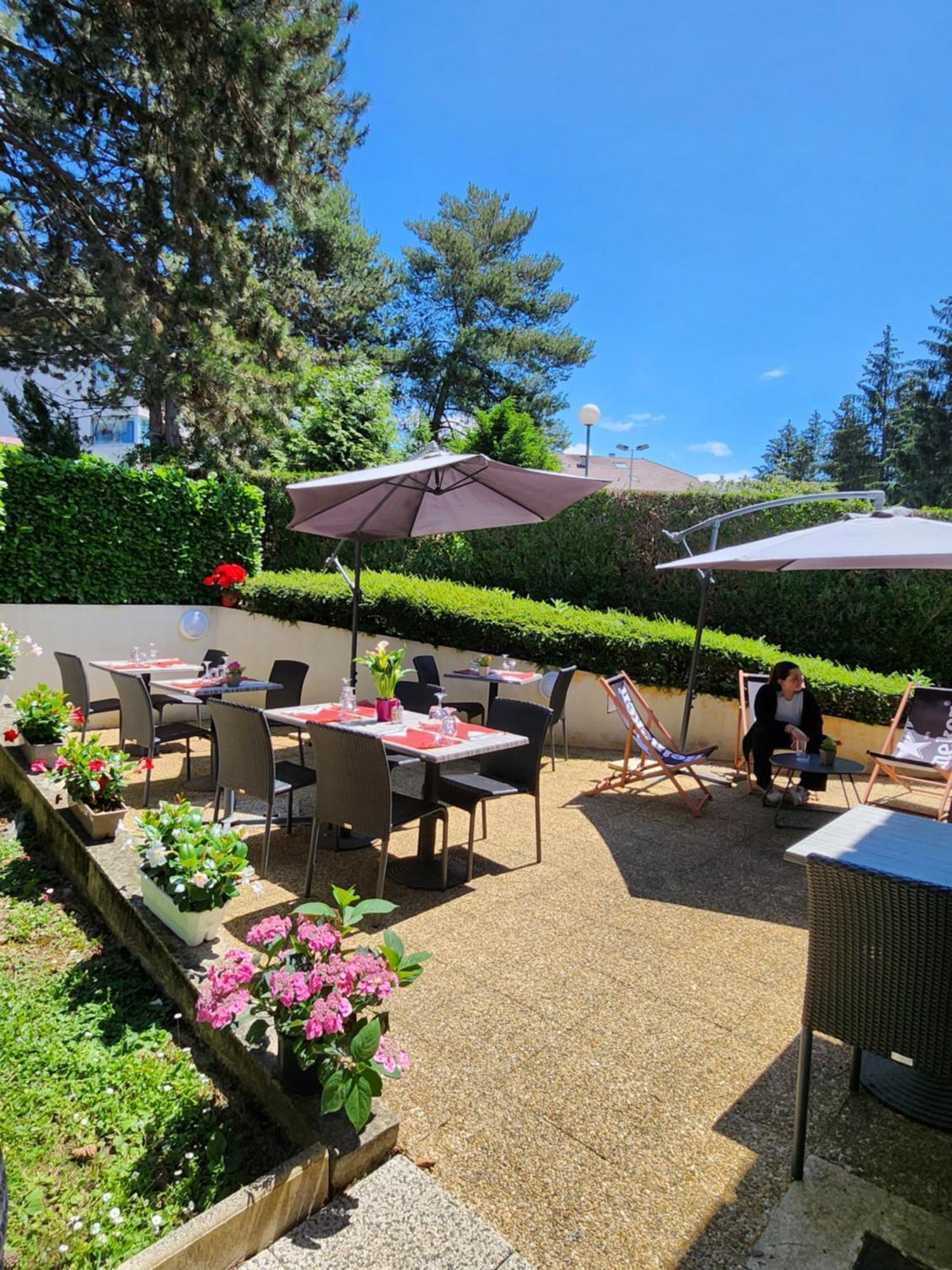 Campanile Annecy - Cran Gevrier Hotel Exterior foto